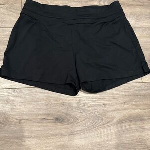 Athleta Black Women's Athletic Shorts